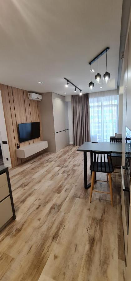 Oasis-Rent Apartment Chisinau Luaran gambar