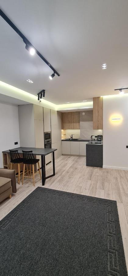 Oasis-Rent Apartment Chisinau Luaran gambar