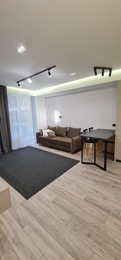Oasis-Rent Apartment Chisinau Luaran gambar