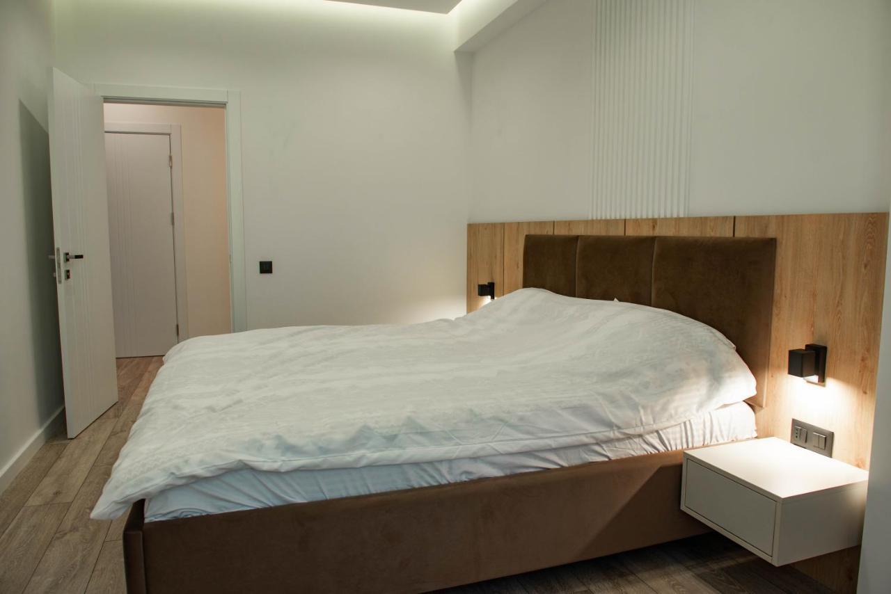 Oasis-Rent Apartment Chisinau Luaran gambar