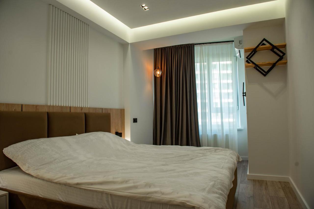 Oasis-Rent Apartment Chisinau Luaran gambar