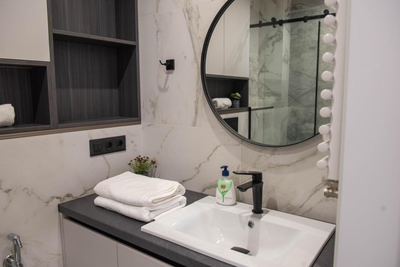Oasis-Rent Apartment Chisinau Luaran gambar